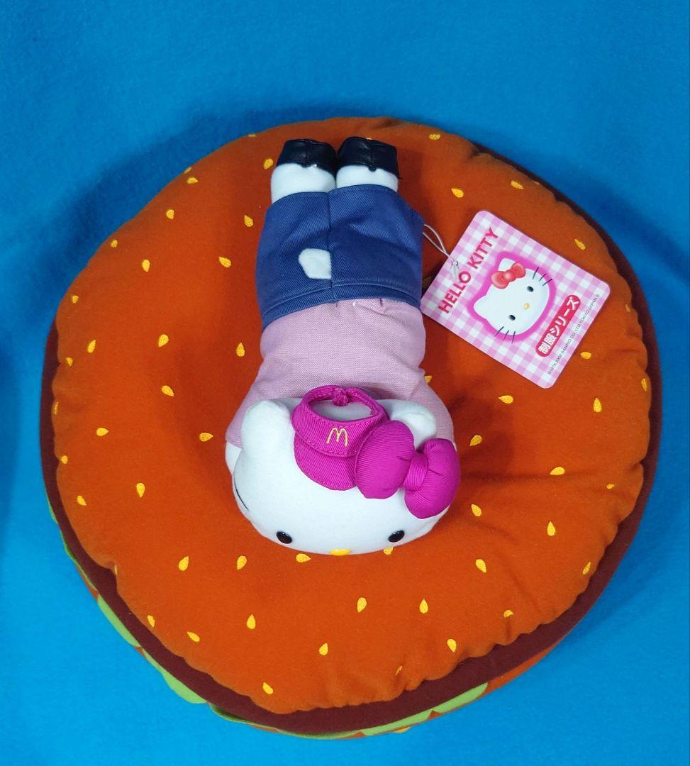 激レア☆ハローキティ☆ハンバーガー型クッション☆制服シリーズ・マック☆2002