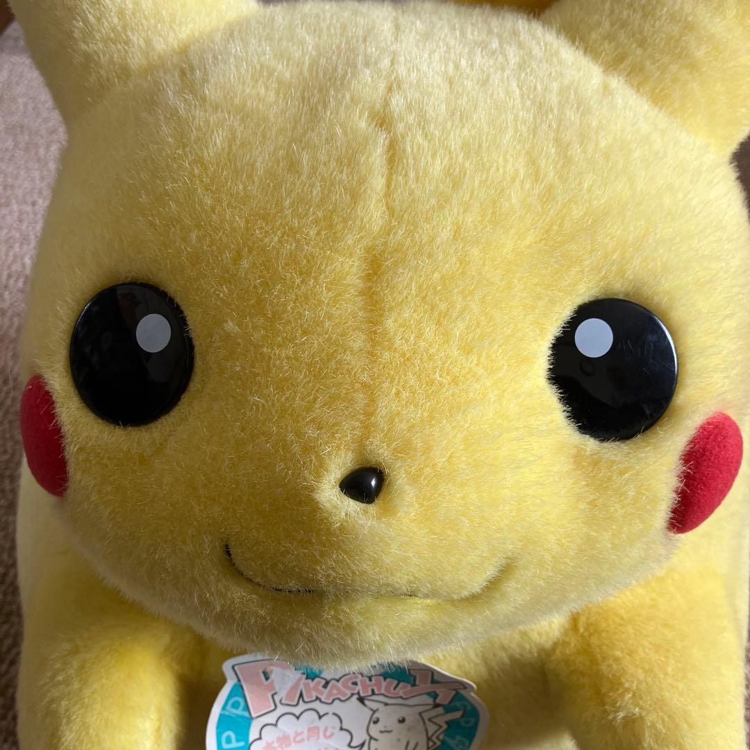 ピカチュウ等身大ぬいぐるみ（TOMY・初期）