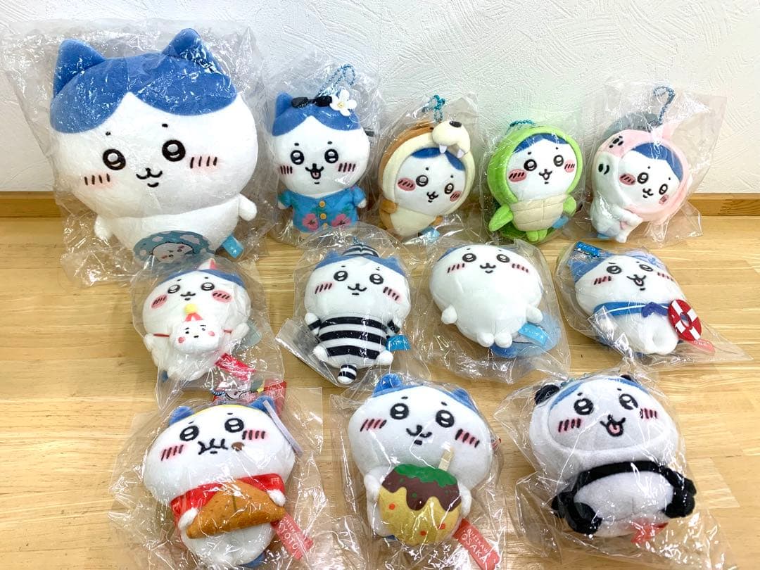 ご当地ちいかわ　ハチワレ×12点