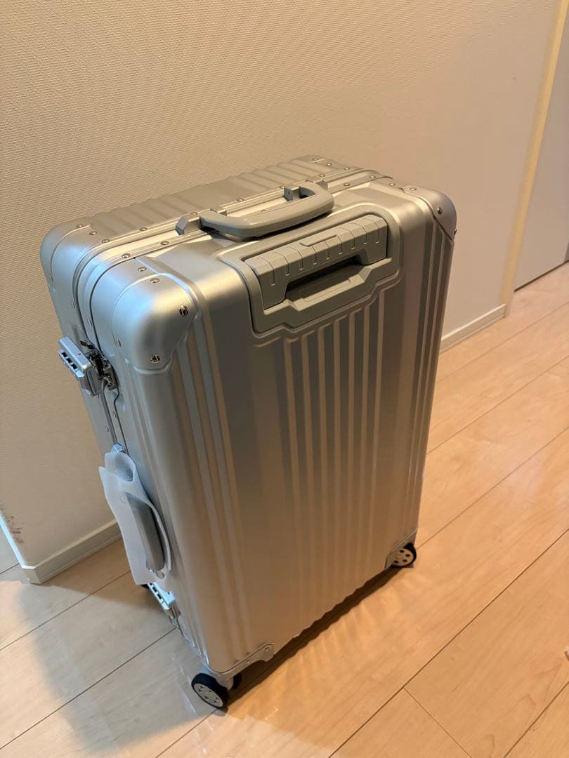 メルセデス・ベンツ アルミニウムキャリーケース