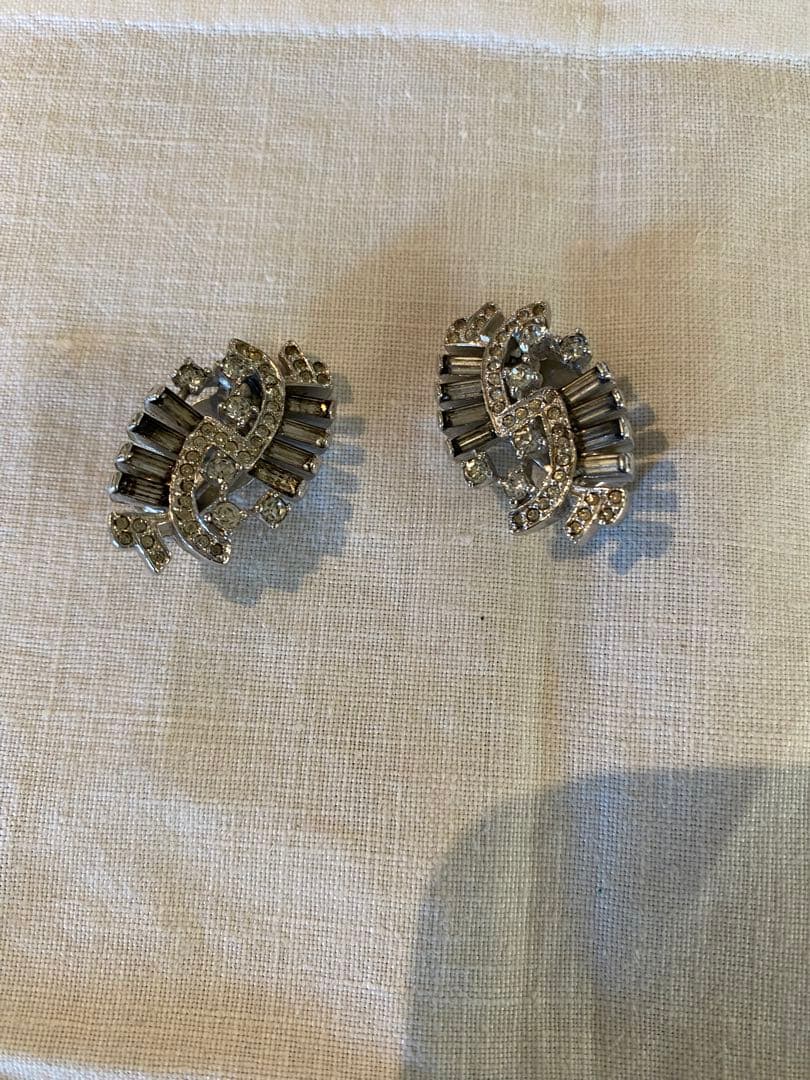 コスチュームジュエリー　pennino ネックレス＆イヤリングセット