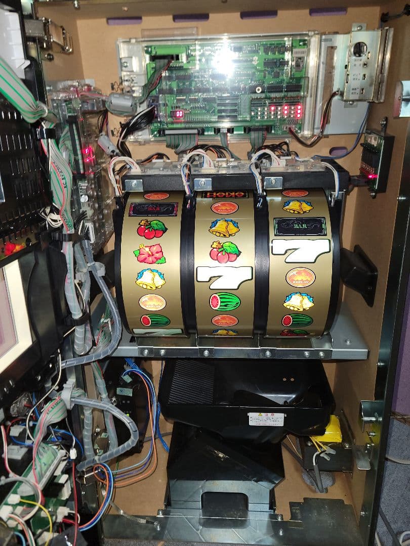 5号機 パチスロ実機 ツインドラゴンハナハナ30