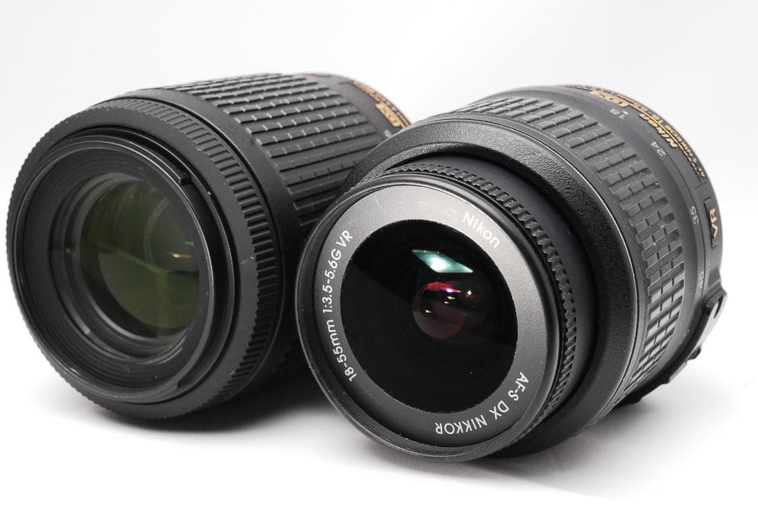 Nikon D5200 ♥ダブルレンズ♥希少色レッド♥ニコン♥デジタル一眼レフ