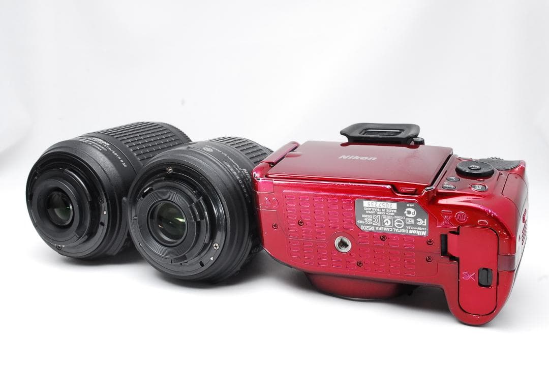 Nikon D5200 ♥ダブルレンズ♥希少色レッド♥ニコン♥デジタル一眼レフ