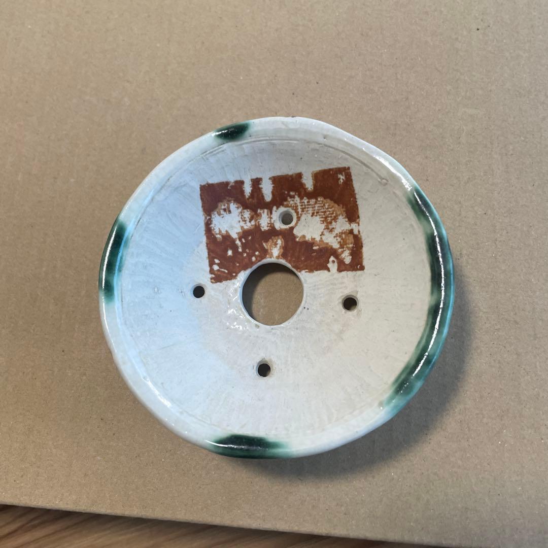 盆栽鉢　桑津香石　絵鉢　ミニ盆栽鉢　小品盆栽鉢　　　松　落款印なし