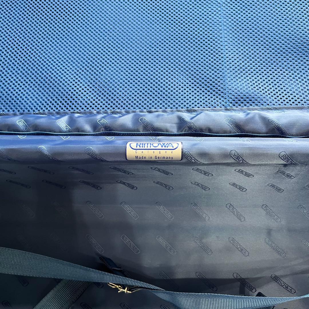 Rimowa リモワ　アルミ　シルバー　4輪　TSAロック　トパーズ　64L