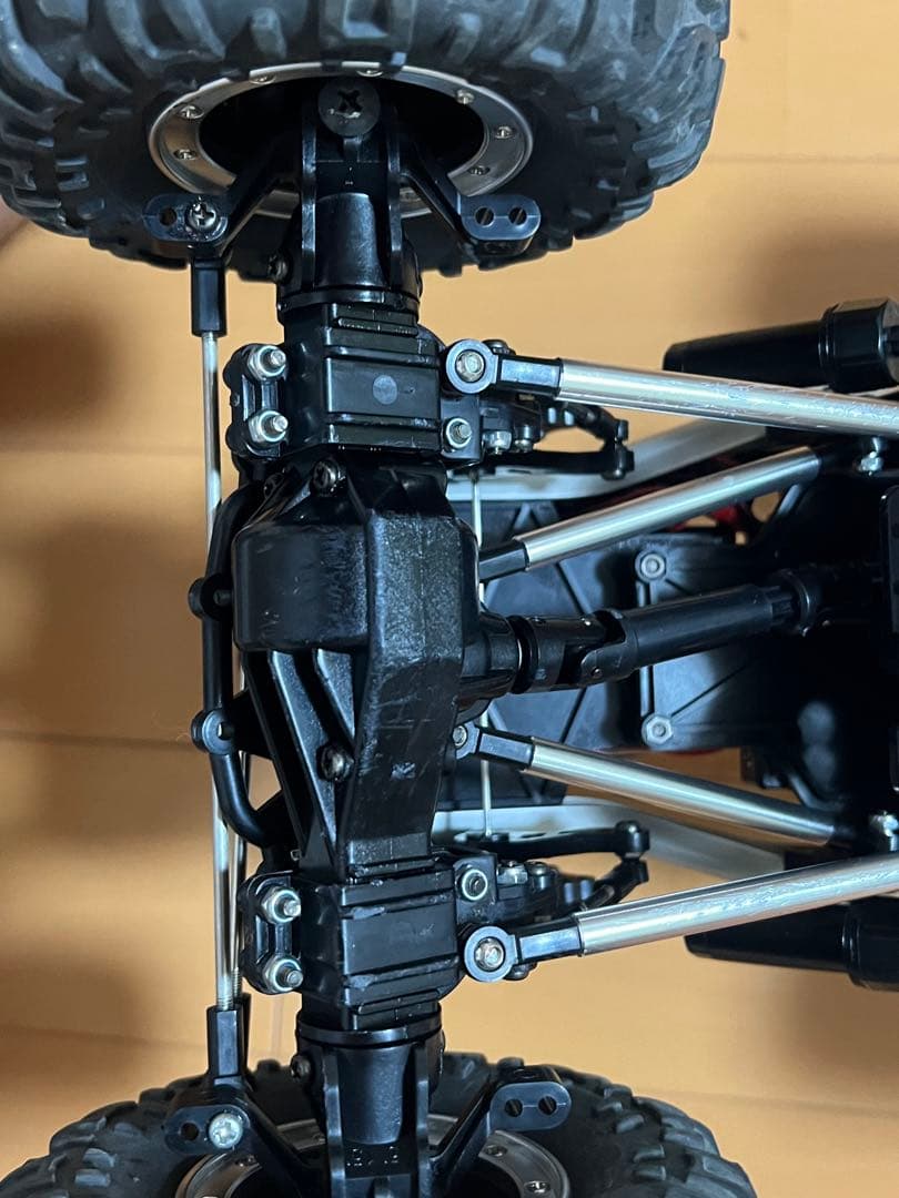 タミヤ　1/10 CR-01 ランドクルーザー40 クローラーRC