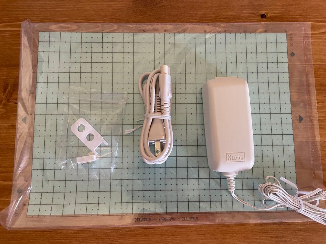 Silhouette Portrait 4 電子カッティングマシン