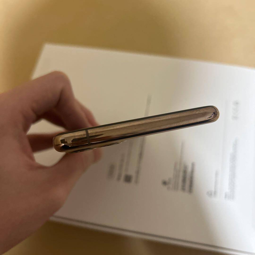 Apple iPhone 11 Pro Max ゴールド