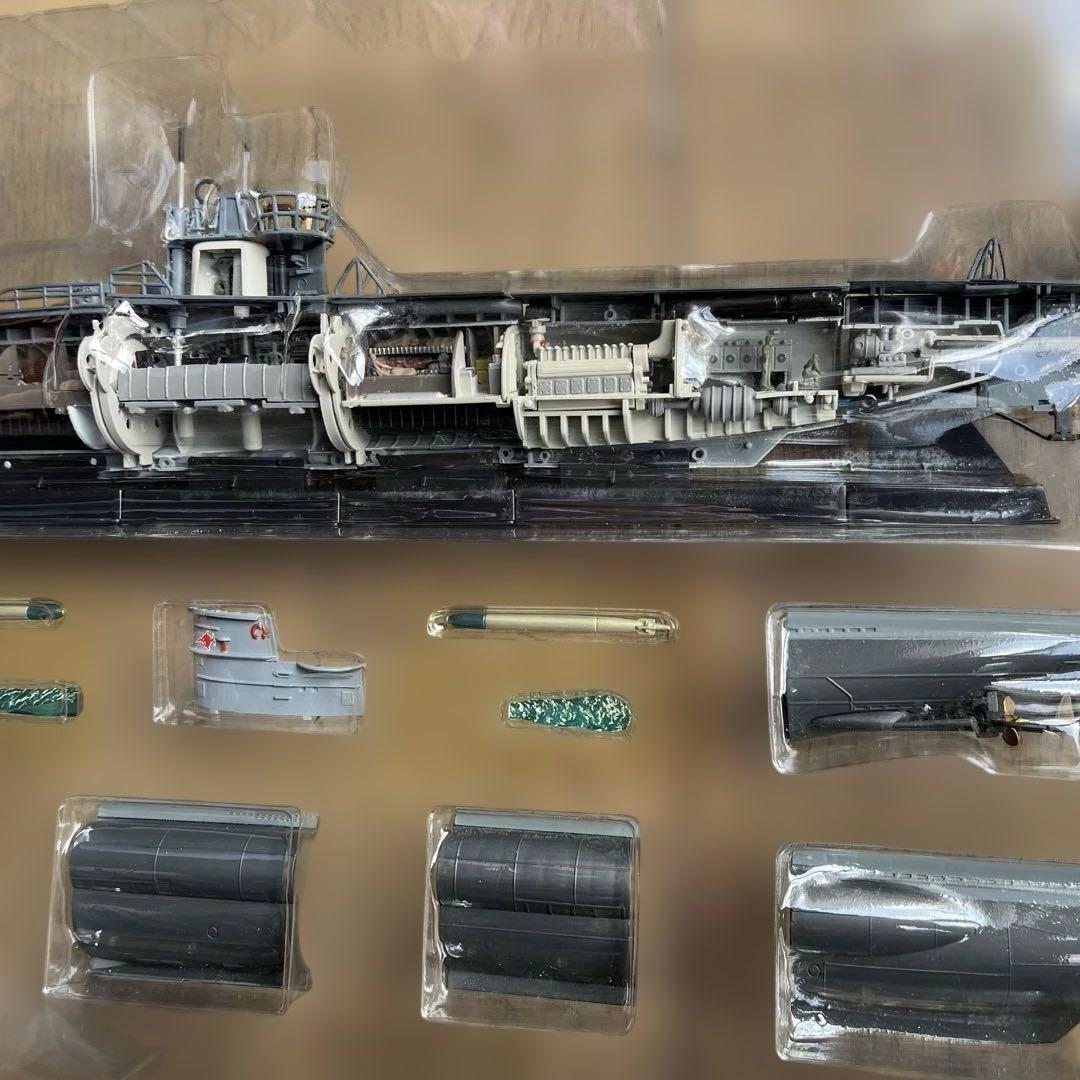 タルガ製1/144鋼密度模型UボートU-96内部構造再現模型