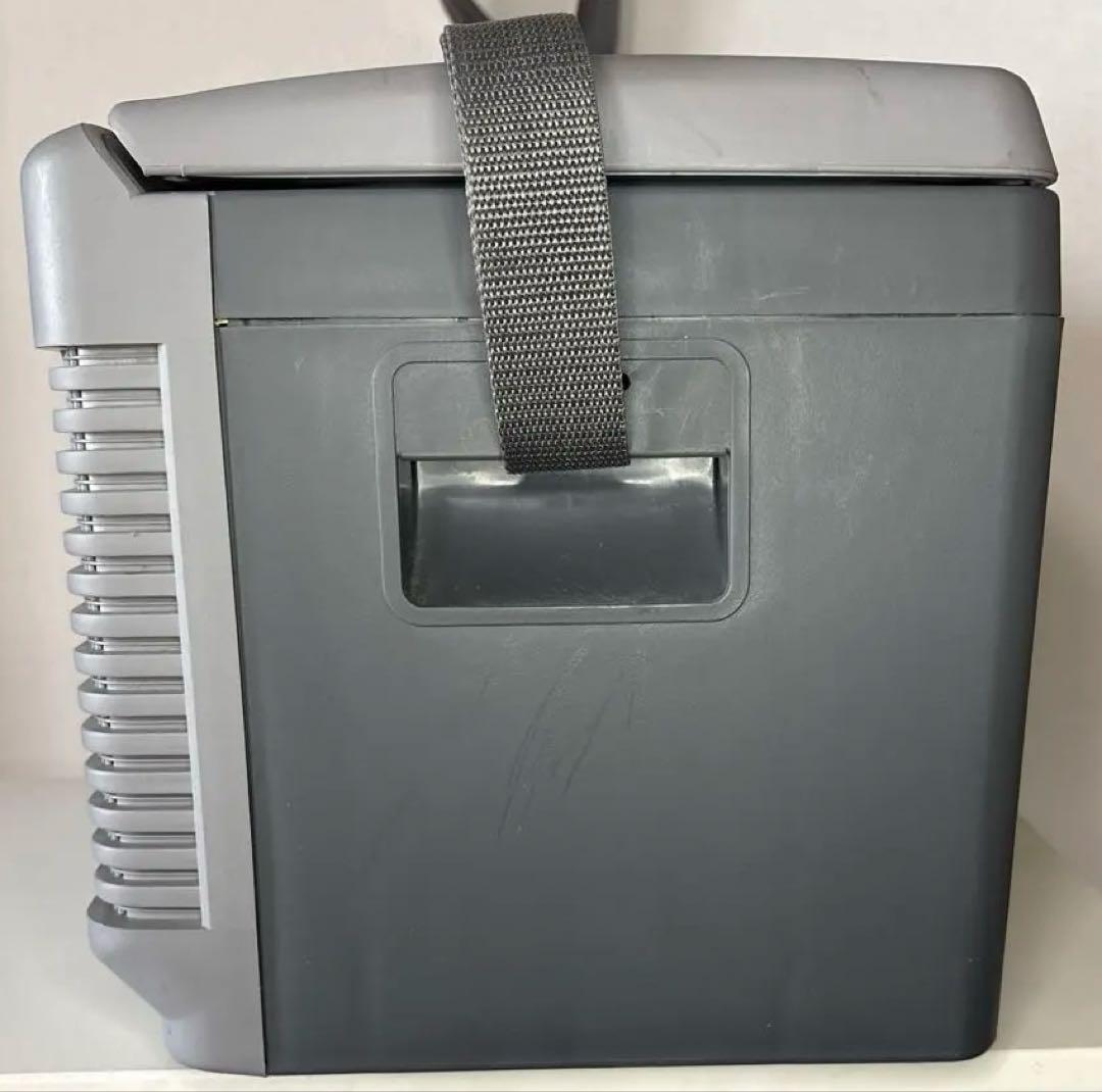 RV GEAR ポータブル 冷温庫 ERV723 氷保存可 車中泊に最適 訳あり