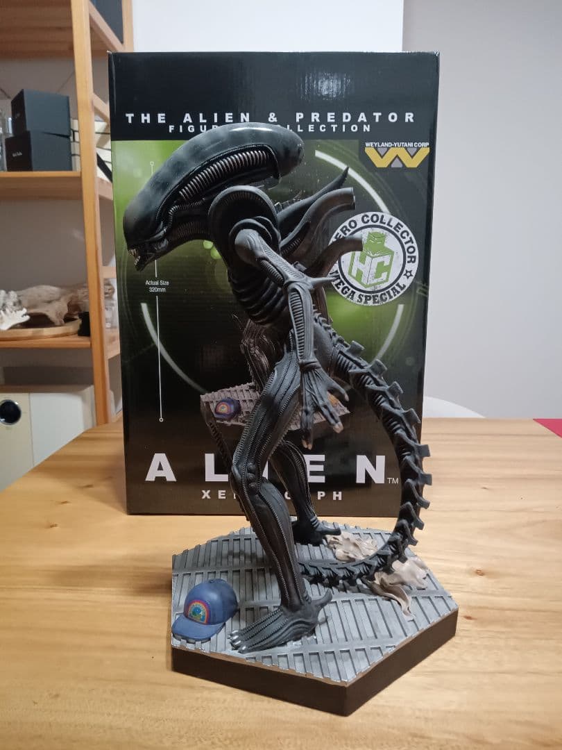 エイリアン - ゼノモルフドローン Xenomorph Droneフィギュア箱有