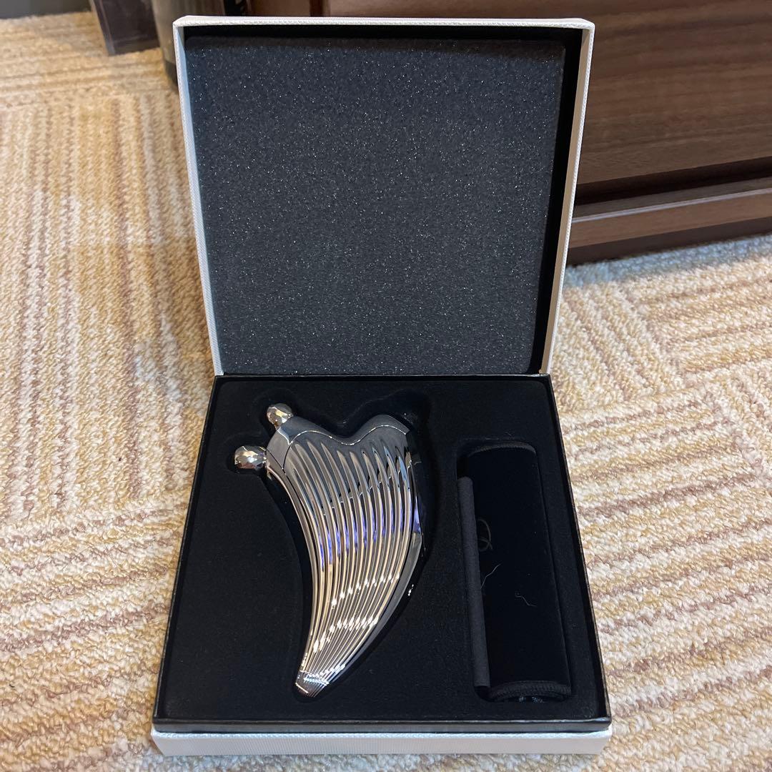 ReFa 美顔ローラー シルバー 専用ケース付き