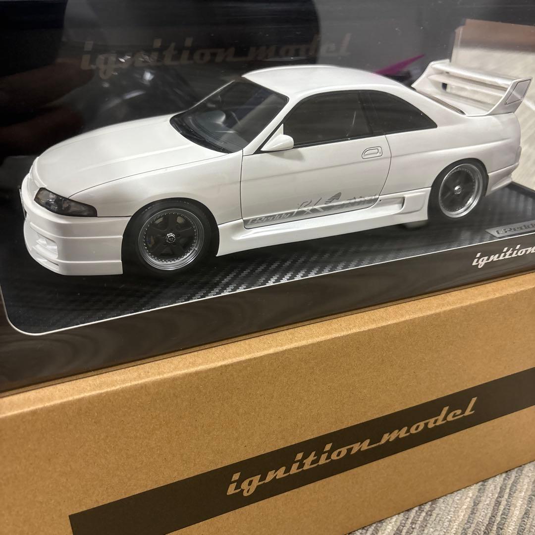 1/18 イグニッションモデル　R33 GTR bcnr33