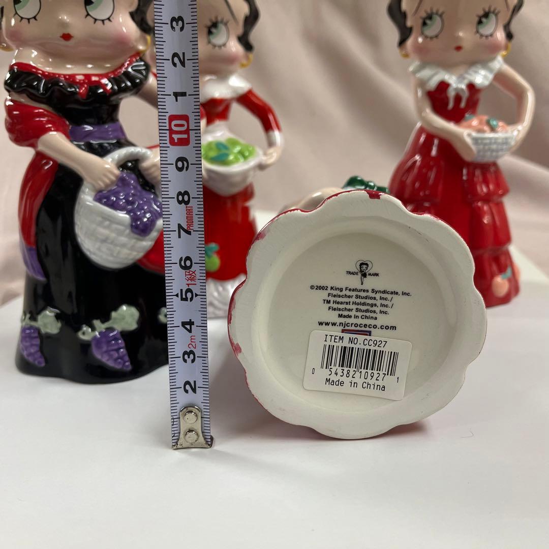 ベティちゃん花瓶4体セット