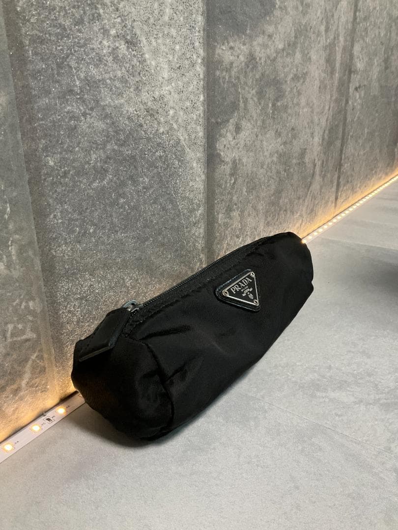 PRADA プラダ　ペンケース　ポーチ　ブラック