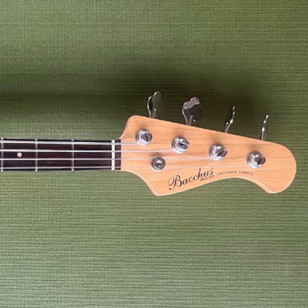 【美品】Bacchus JAZZ BASS タイプ