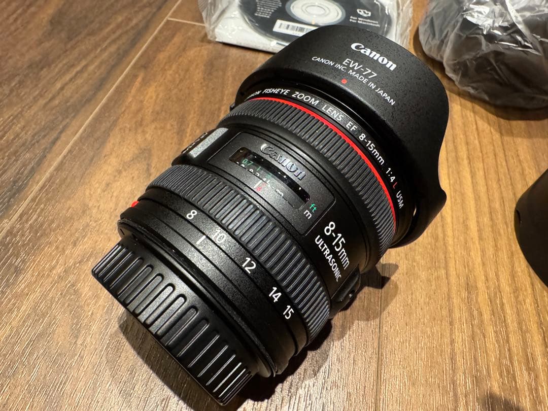 新品　Canon EF 8-15mm f/4L Fisheye USM