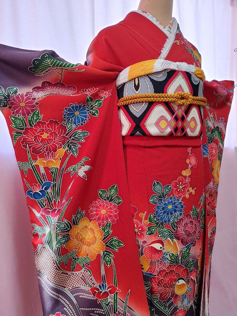 振袖　袋帯　帯揚げ　帯締め　セット　赤　染め分け　草花