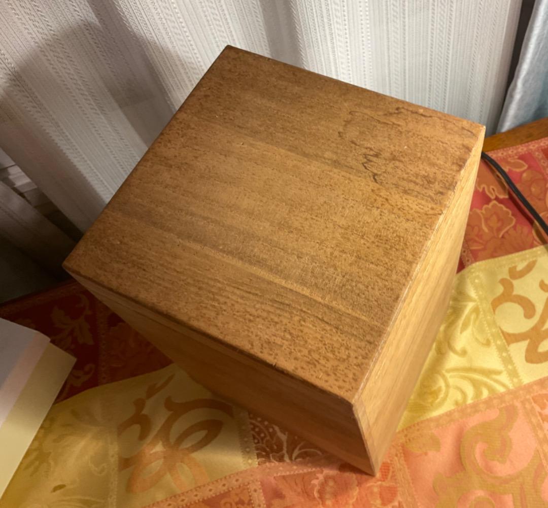 鈴木量作　灰釉流描点紋扁壺　箱書き、とも箱、黄布付き