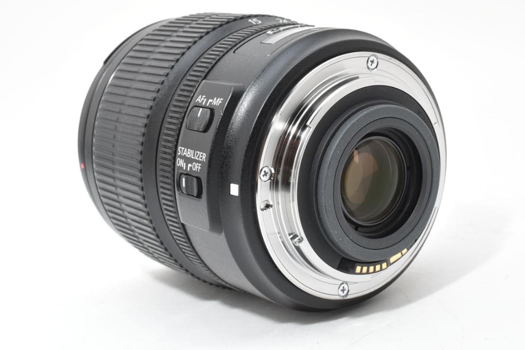 ★極上品★キヤノン EF-S 15-85mm f3.5-5.6 IS USM