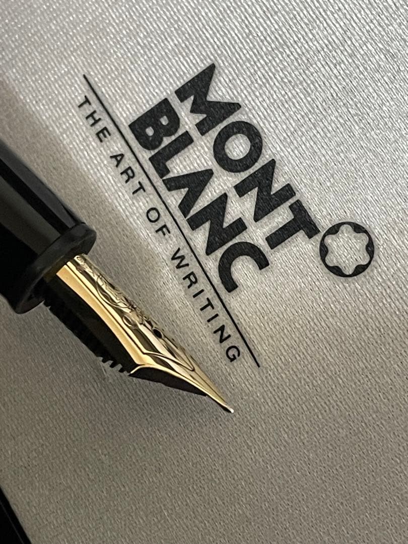 ◾️美品◾️モンブラン◾️146万年筆◾️マイスターシュテュック◾️化粧箱、サービスガイド