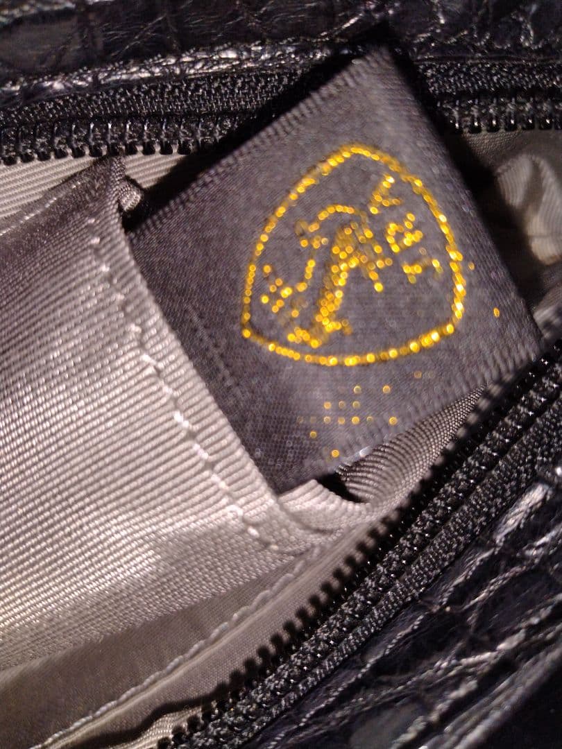 三宝　クロコダイルショルダーバック　 　JRA認定 コッコクリスタ−ロ　　鞄のみ