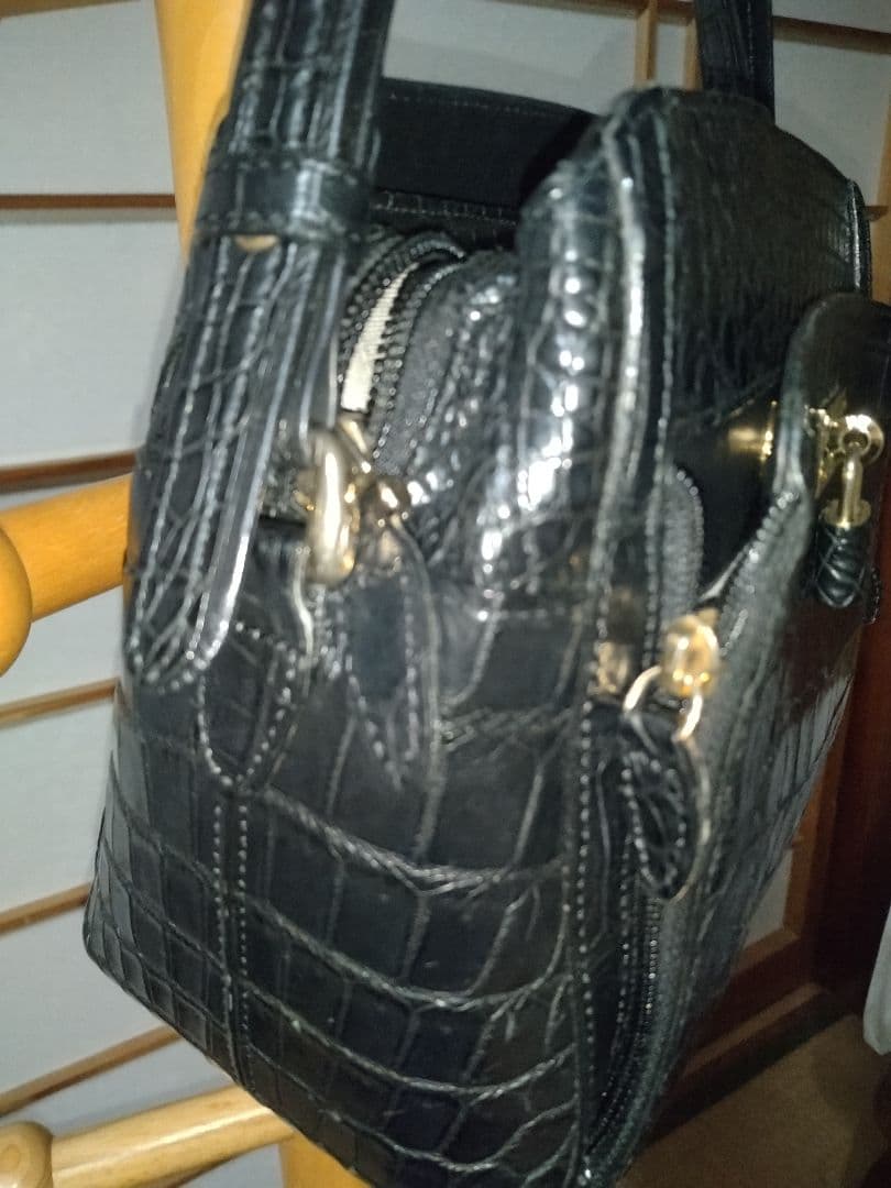 三宝　クロコダイルショルダーバック　 　JRA認定 コッコクリスタ−ロ　　鞄のみ