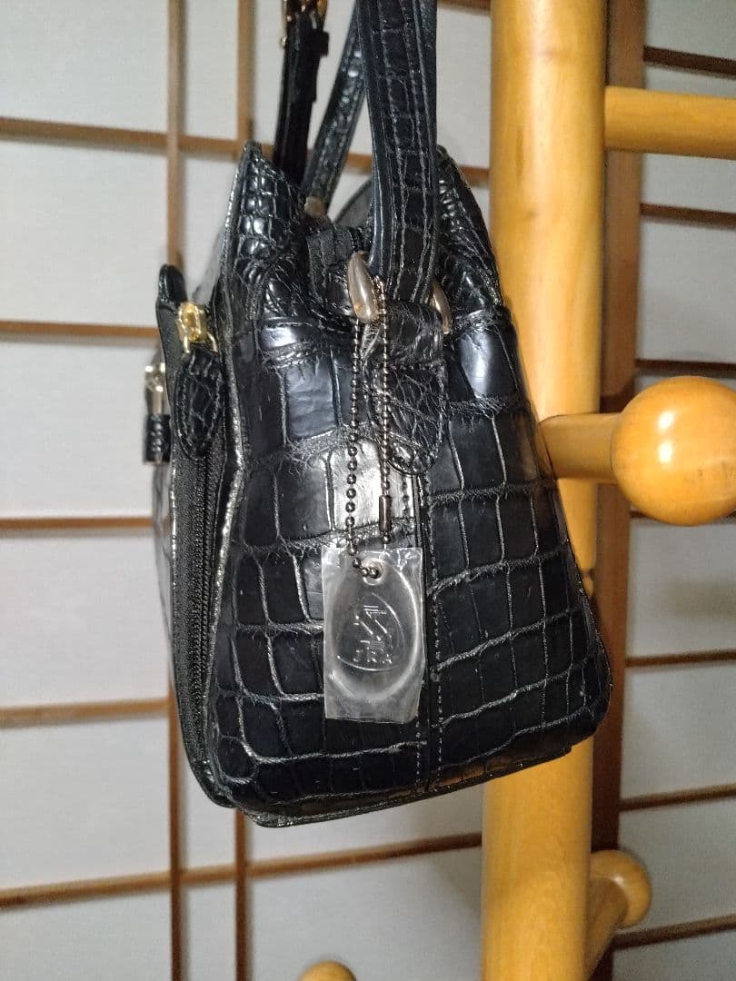三宝　クロコダイルショルダーバック　 　JRA認定 コッコクリスタ−ロ　　鞄のみ