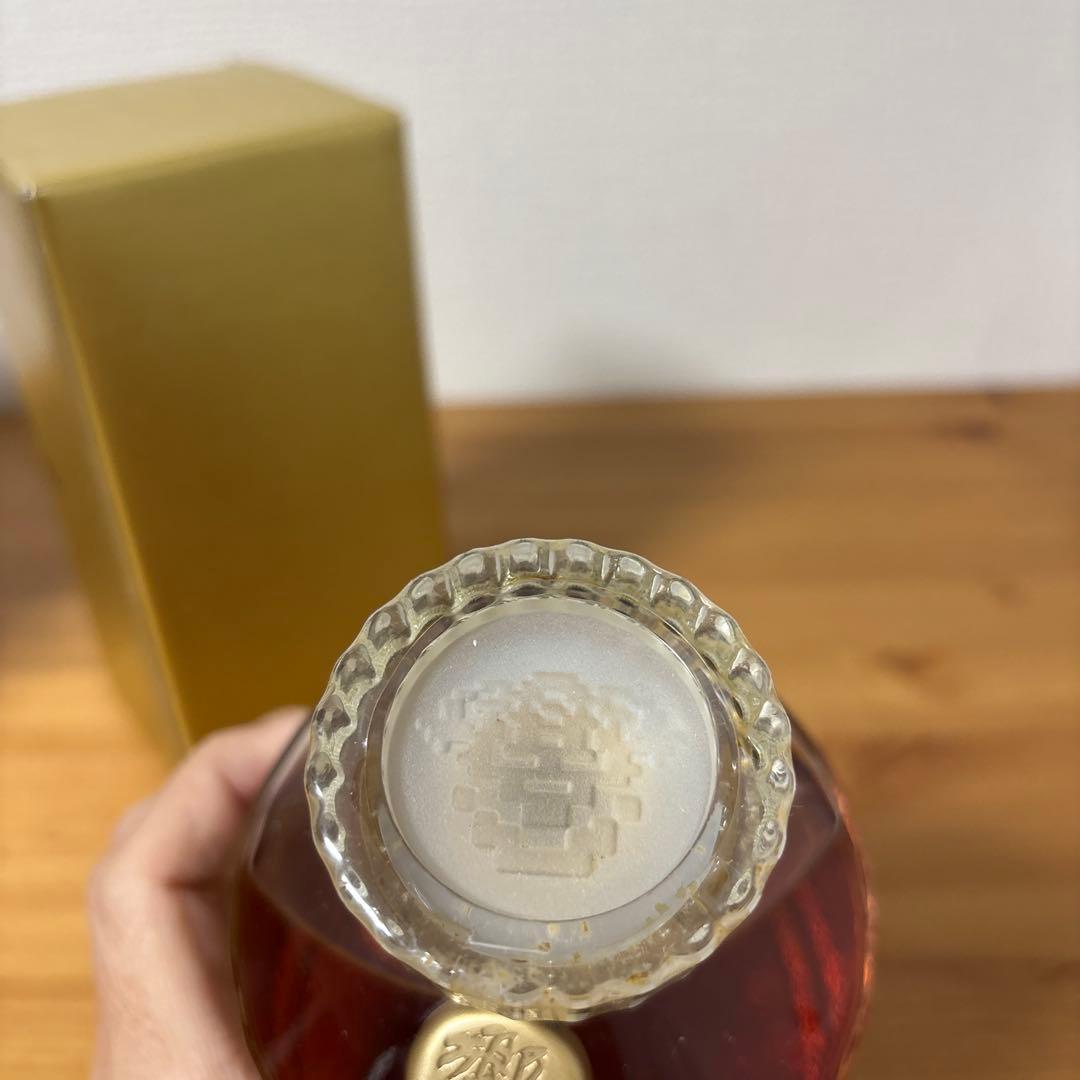 サントリーウイスキー響　裏ゴールドラベル　旧ボトル　箱付き　未開封