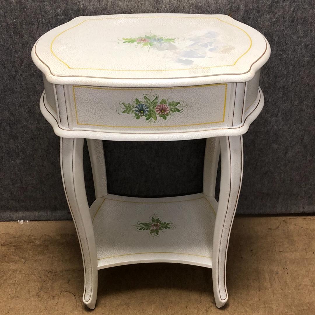 アンティーク調　ネコ脚テーブル　サイドテーブル