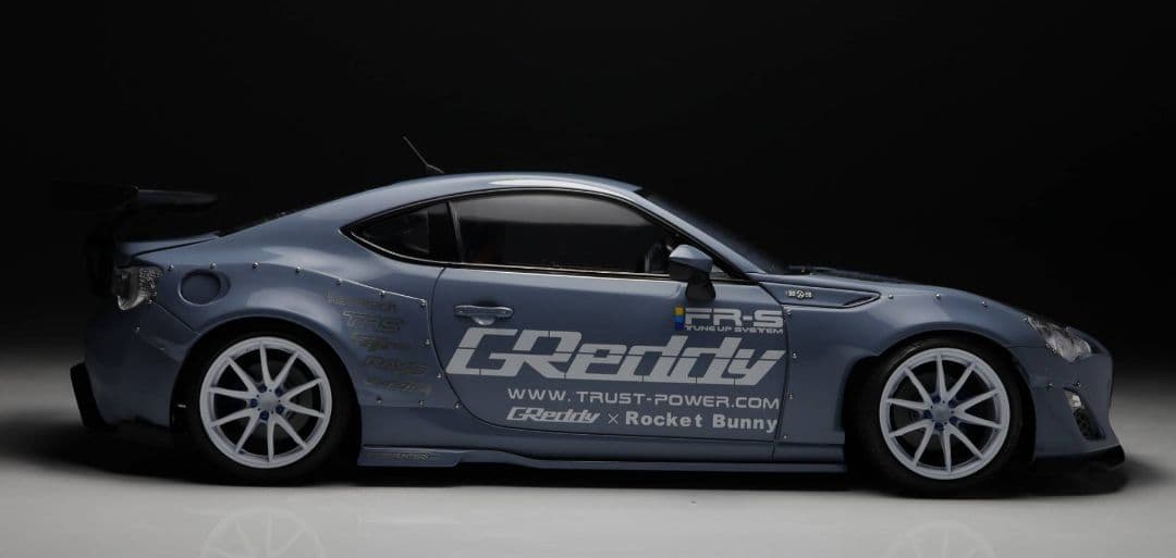 アオシマ 1/24 トヨタ ロケットバニー 86 全塗装 完成品