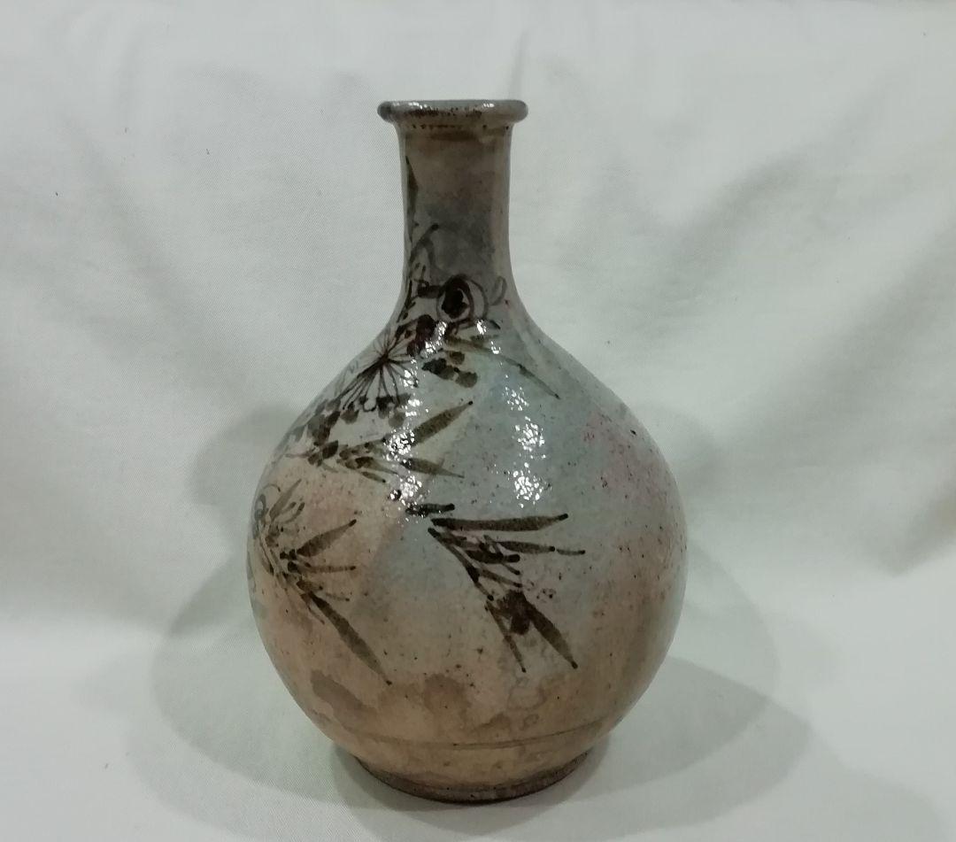 古いレトロな唐津系 \"黒牟田鉄絵草花文徳利