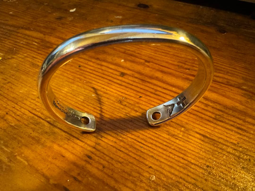 Orville Tsinnie（オーヴィル・ツィニー） プレーンバングル M