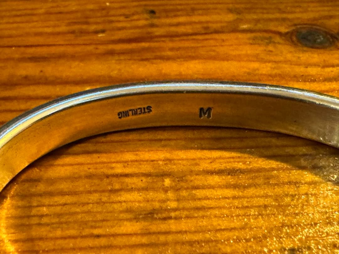 Orville Tsinnie（オーヴィル・ツィニー） プレーンバングル M