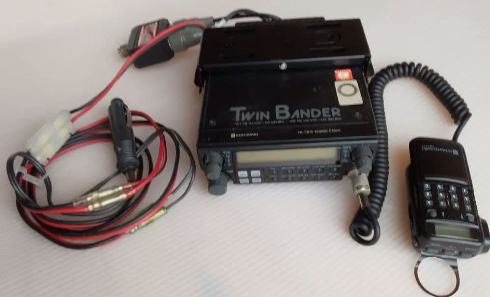 144/430MHz帯FM ツインバンダーC5600 (スタンダード)ほか