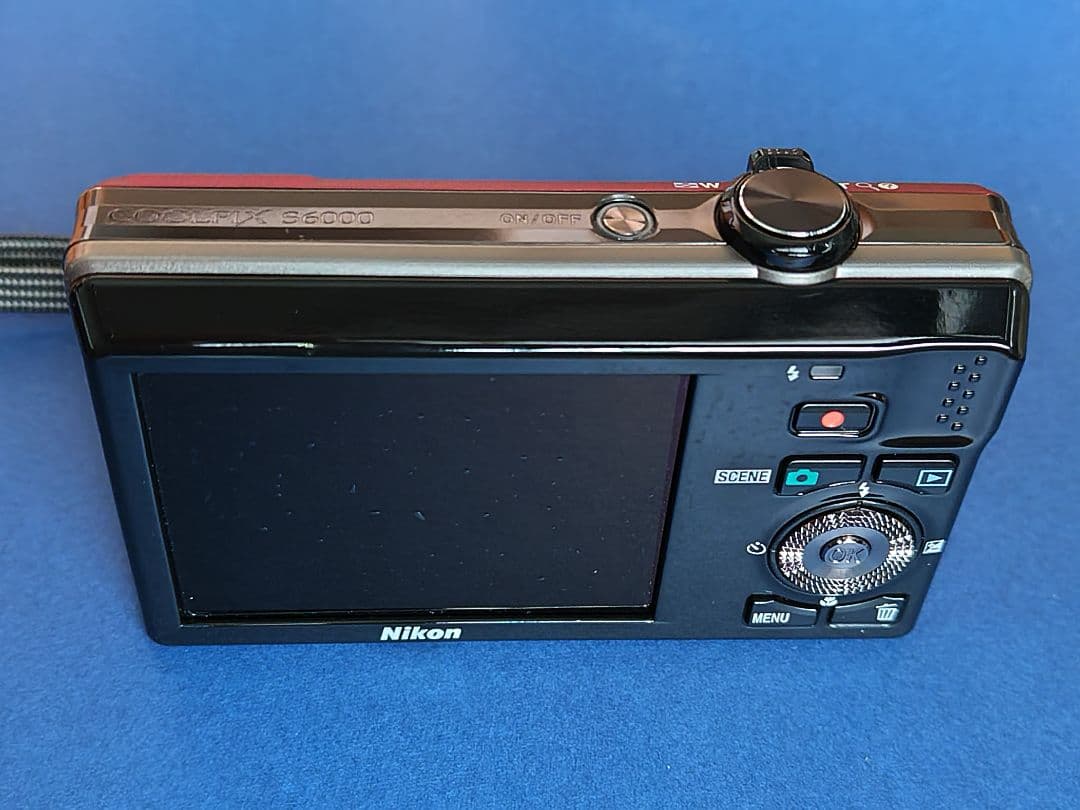 Nikon COOLPIX S6000 革ケース付