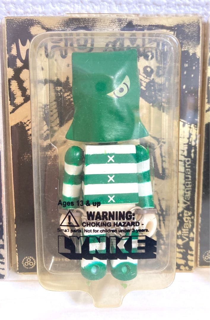 WHO AM I キューブリック 風フィギュア KUBRICK LYNKE 紙袋