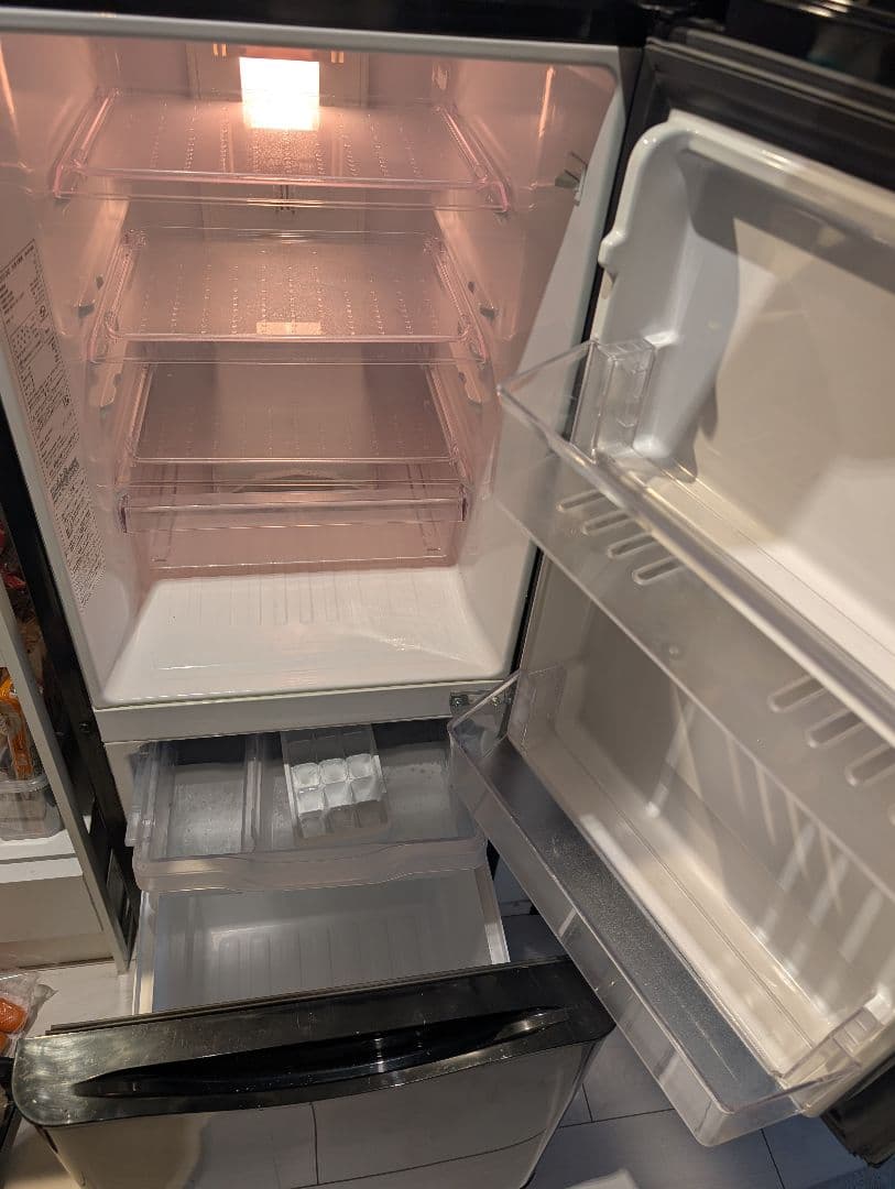 ブラック冷蔵庫 冷凍庫付き