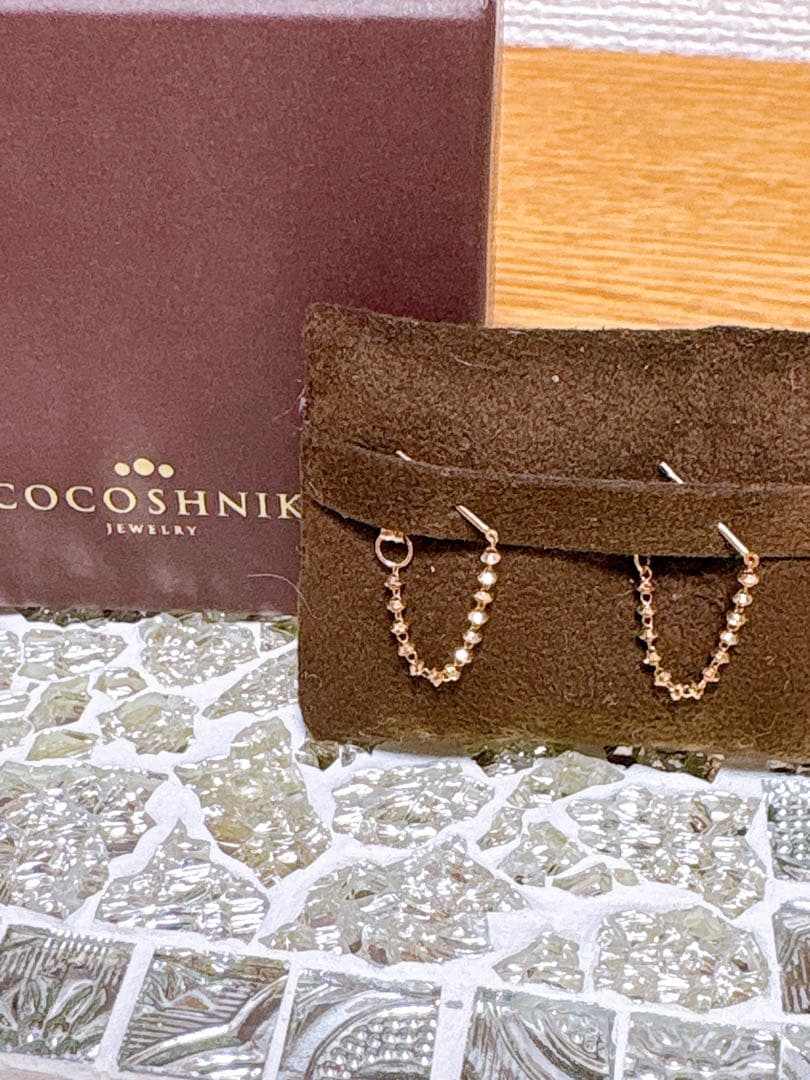 極美品✨【COCOSHNIK 】ミラーボールカットチェーンピアスK10