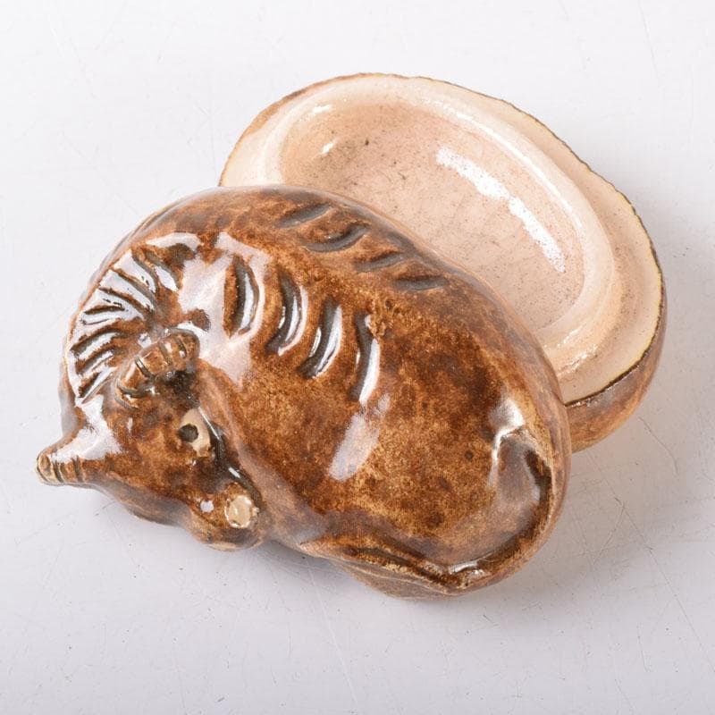 茶道具　楽焼　伊東桂楽作　旦入写　牛　香合　共箱　V　7477