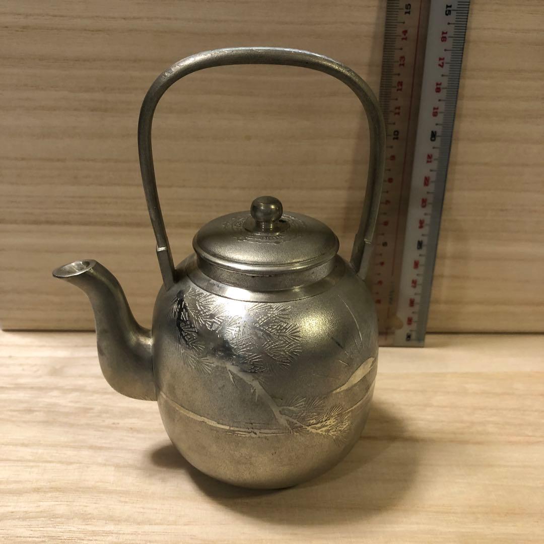 金属製ティーポット 彫刻模様　薩摩錫器