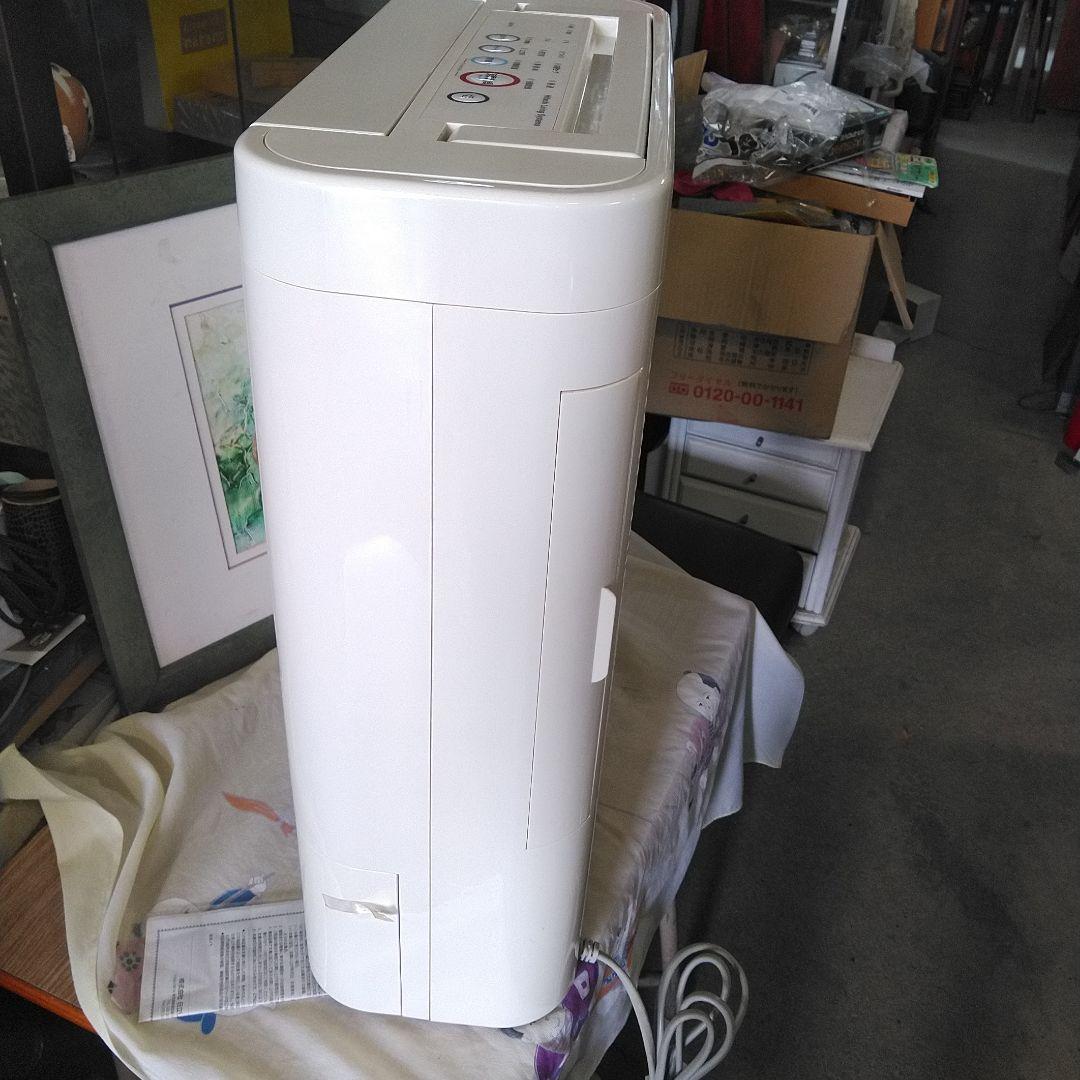 日立　除湿機　衣類乾燥機　HJS-10 鉄筋25畳　美品