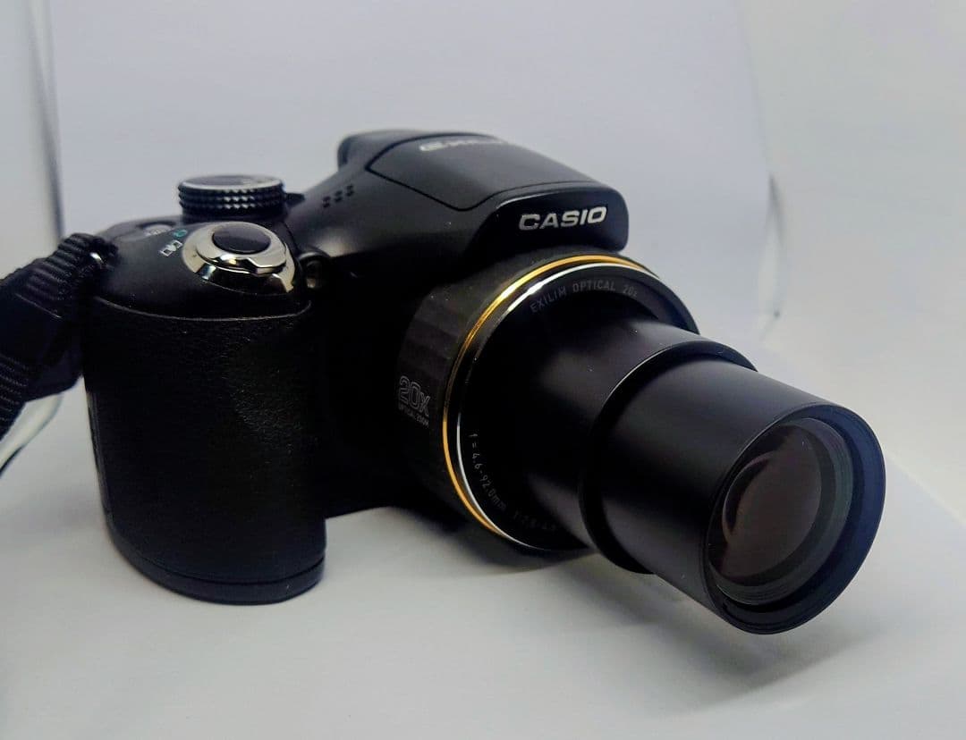 CASIO EX-FH25 ハイスピード 20倍ズーム デジカメ 動作品