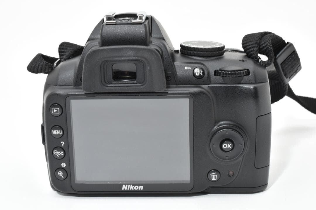 ★撮影枚数957枚・超美品★Nikon ニコン D3000 ボディ #20716
