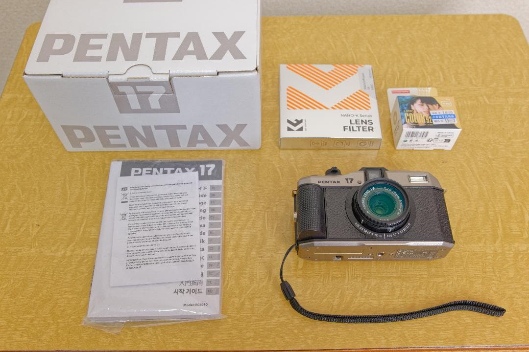 【美品】PENTAX17 フィルムカメラ おまけフィルム１本＆レンズフィルター付