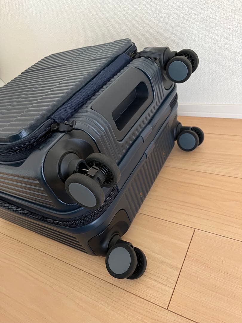 イノベーター　INV20　フロントオープン　畿内持込可　33L　ディープシー