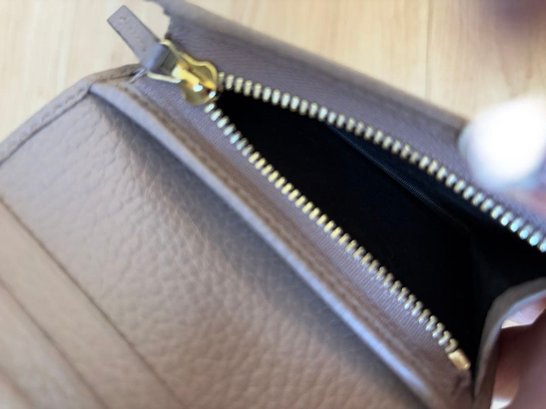 少し難有り GUCCI GG マーモント　財布　2つ折り