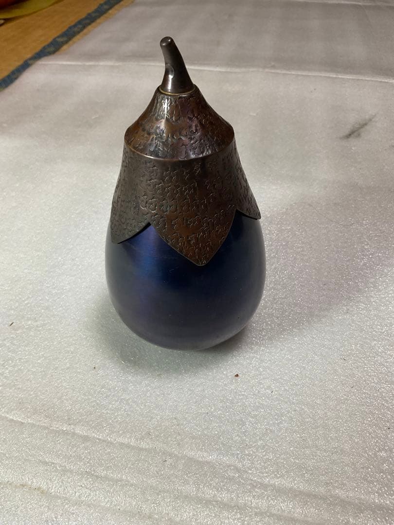 茄子型茶筒／紫小紋。美幸堂。【新品・未使用品】インテリア、食卓にどうぞ。