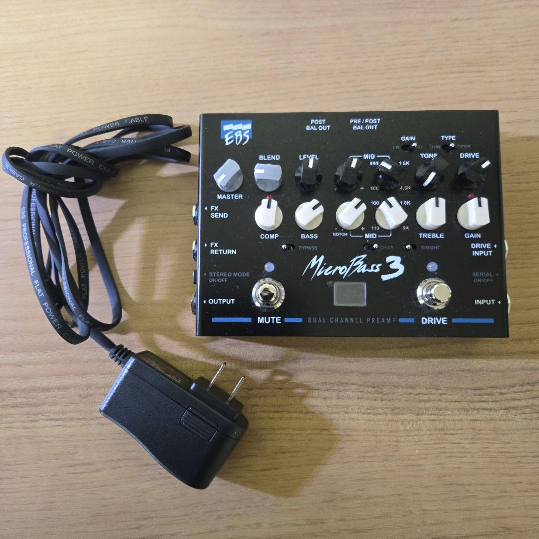 EBS MicroBass 3 デュアルチャンネルプリアンプ